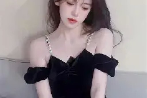 “211毕业当保安”本人已找到新工作曾陷“借母校引流”争议被约谈后遭开除仍视张雪峰为职业榜样 “211毕业当保安”本人已找到新工作曾陷“借母校引流”争议被约谈后遭开除仍视张雪峰为职业榜样