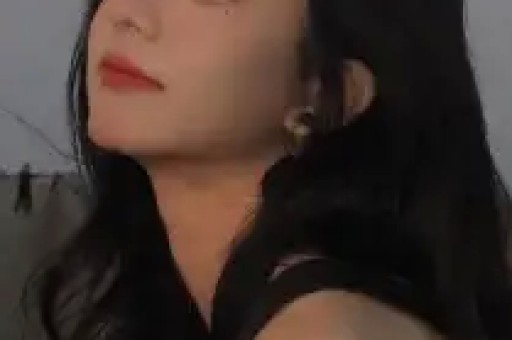 百年大福品牌代言人献礼新西兰前总理珍妮希普利女士